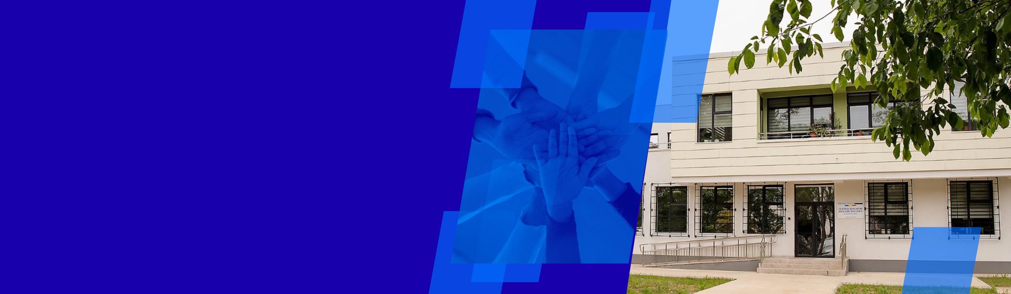 Clădirea Centrului Școlar de Educație Incluzivă Nr. 1 Ploiești, cu rampă de acces la intrare